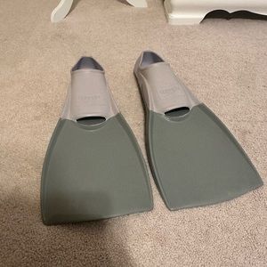 Speedo Swim Training Fins L (8-9)